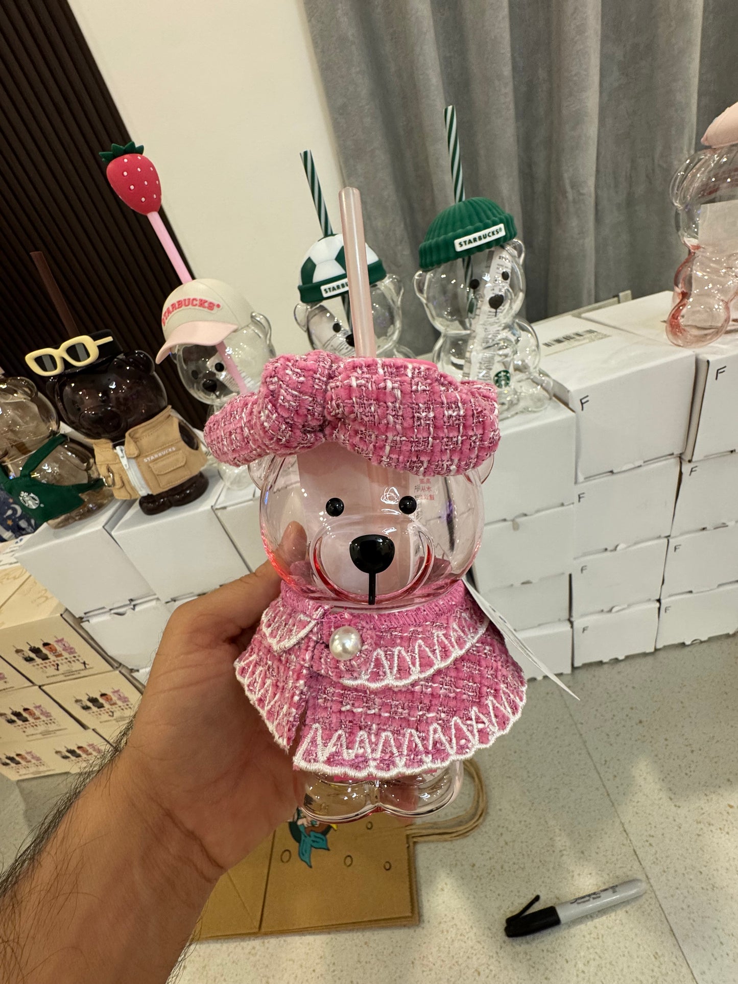 Starbucks China Shanghai 2026 Pop-Up Exclusive 16oz Pink Bearista Glass Cold Cup
