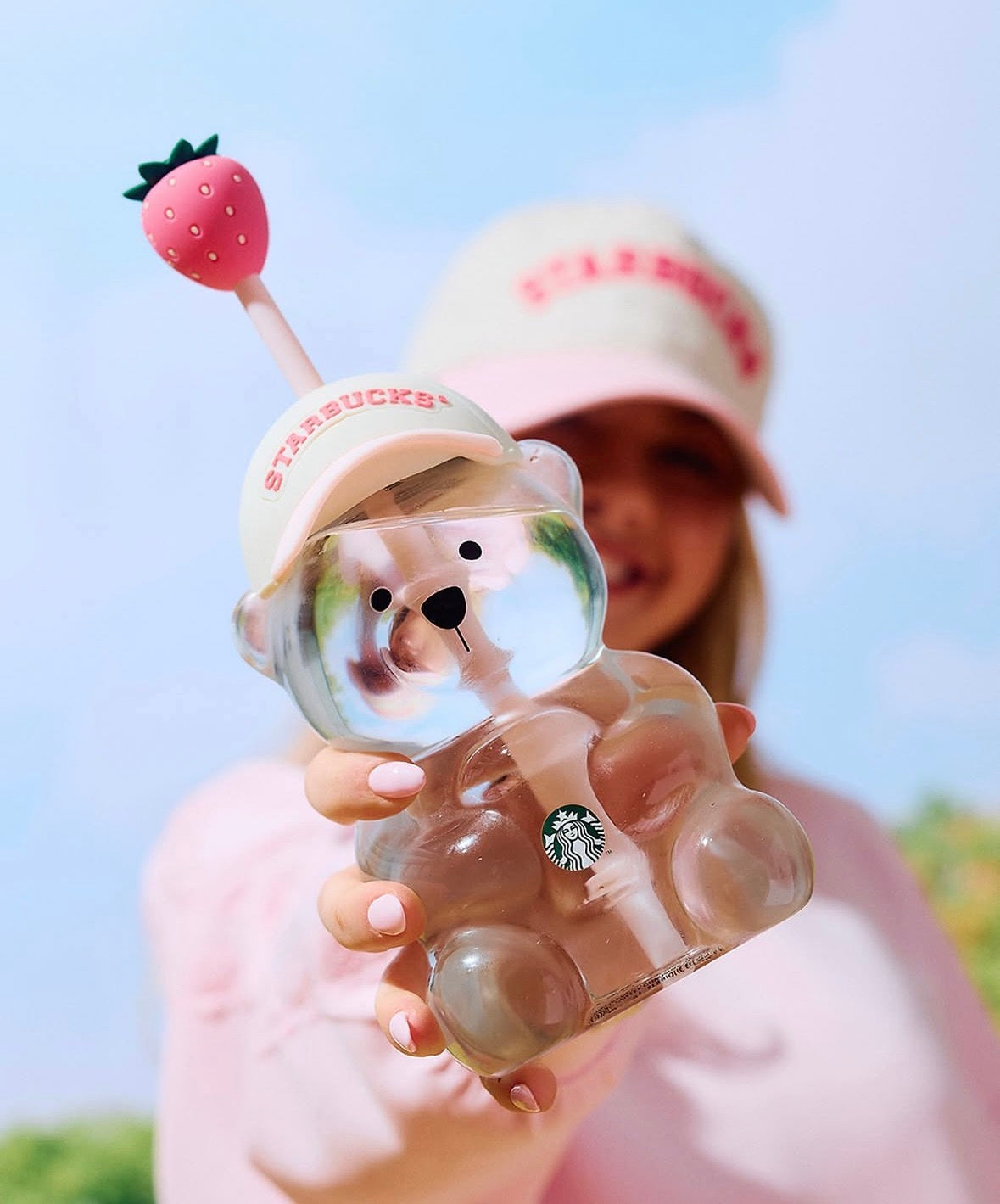 The Pink Bearista glass joins the summery Pink Drink collection